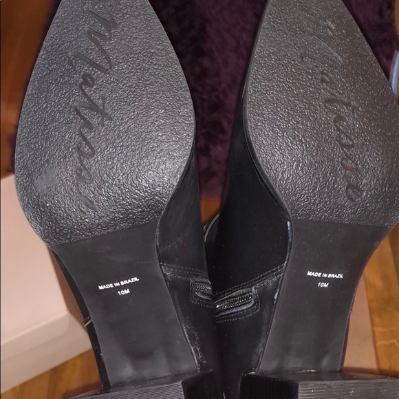 Matisse heeled bootie w/buckle detail sz 10 - Picture 6 of 6